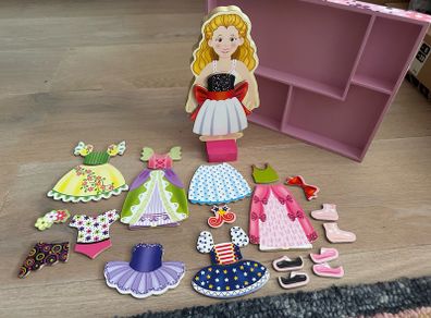 Melissa and Doug Dress doll magnetic