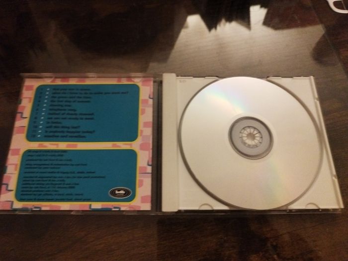 Saville Is anybody happier today? cd