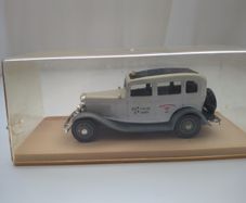 1/43 Scale 1932 Ford V8 Taxi