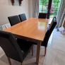 Extendable kitchen table and 6 chairs Image 8