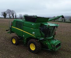John Deere t660i