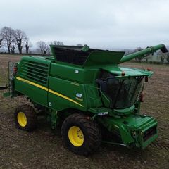 John Deere t660i