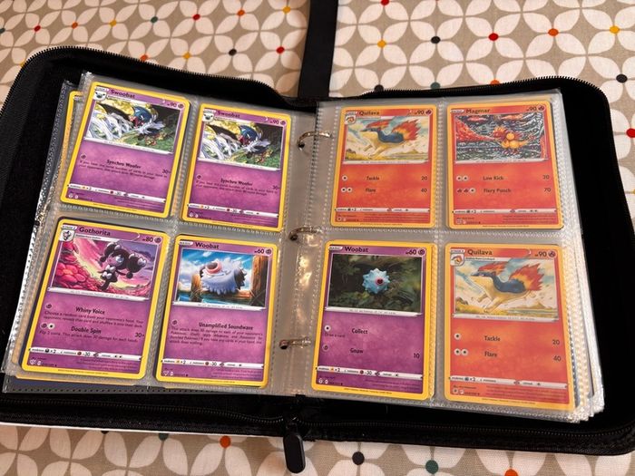 Pokemon folder and cards