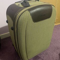 Blaque medium suitcase