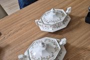 Lidded serving dishes 25 each