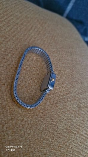 lorus quartz ladies two tone white dial expander