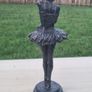 Sculpture of a ballerina Image 4