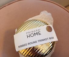 Gold trinket storage box ceramic