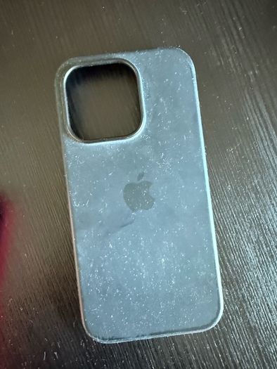 Bundle of 5 iPhone 14 Pro cases silicone and leather