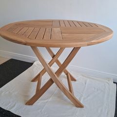 Charles Bentley 2-4 Seater Round Teak Table