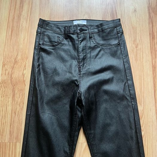 QUIZ Black Faux Leather Skinny Jeans, NEW size 6