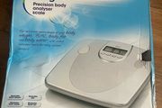 Body smart analysis weighing scale
