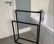 Freestanding Solid Towel Holder LOFT