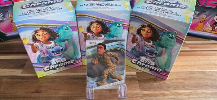 Topps Disney Chrome 2025