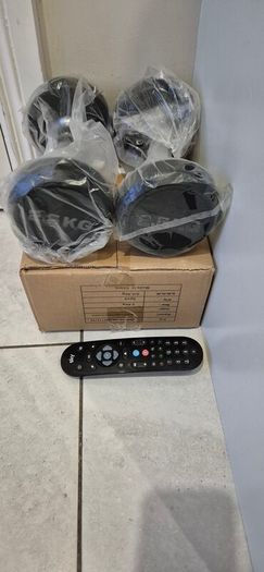 2xbrand new sets of dumbbells