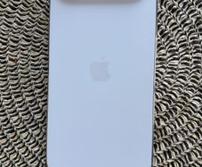 I phone air eSIM 5 g unlocked .