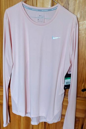 Ladies Nike Top