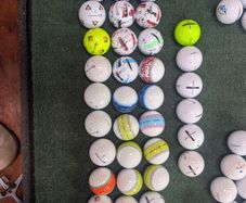 40 Taylormade Premium Balls