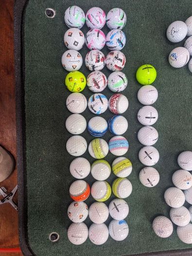 40 Taylormade Premium Balls