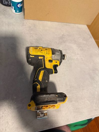 Dewalt DCF887 Impact Driver