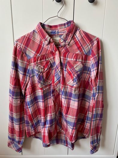 Levi's women ladies shirt in very good condition
