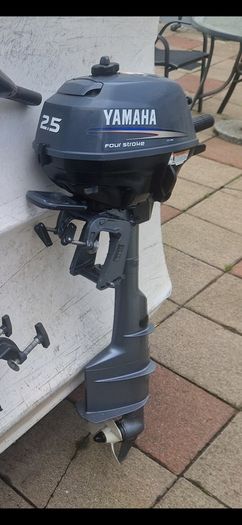 yamaha 2.5 outboard