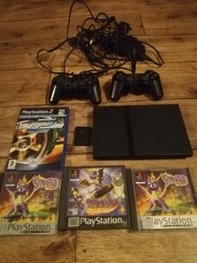 Playstation 2 Slim + games