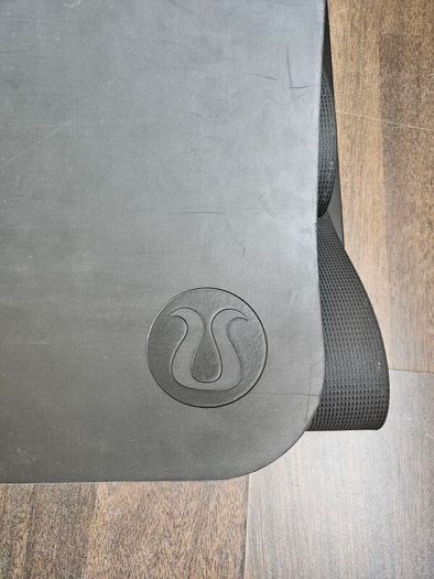 Lululemon Yoga Mat