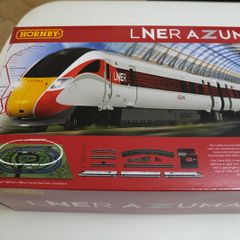 Hornby R1288M LNER Azuma High Speed Train Set - 00 Scale