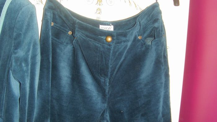 turquoise blue velvet jacket and trousers size 16