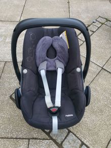 Maxi-Cosi Pebble infant car seat