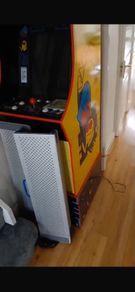 Plug in pac man machine