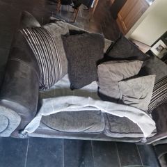3 + 2 sofa set