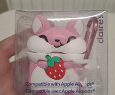 Clip on Apple Airpods holder