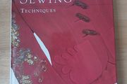 Couture Sewing Techniques Claire Shaeffer Hardback