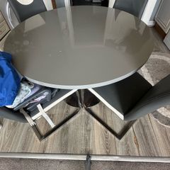 table and chairs