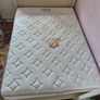 Double bed (4ft6) Image 4