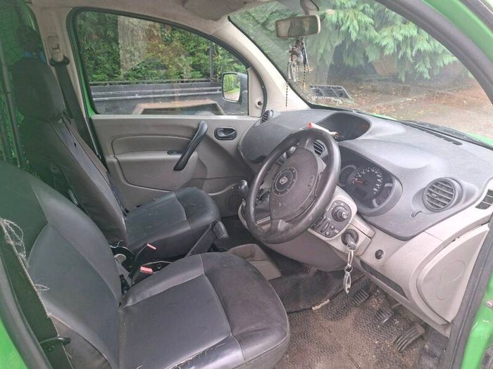 2010 nissan quasqui