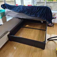 Double bed
