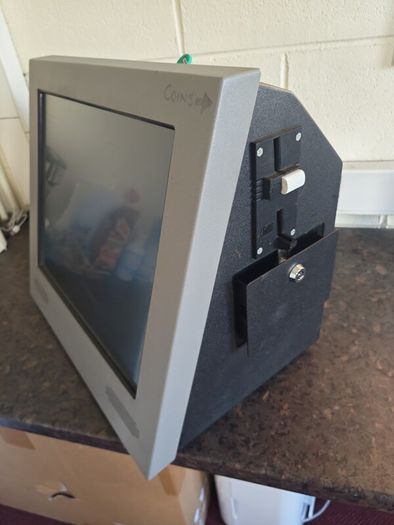 slot machine with 17 different games