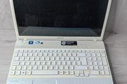 Sony Vaio Pcg-71911m Laptop - Not Tested For Spares Or Repairs Notebook