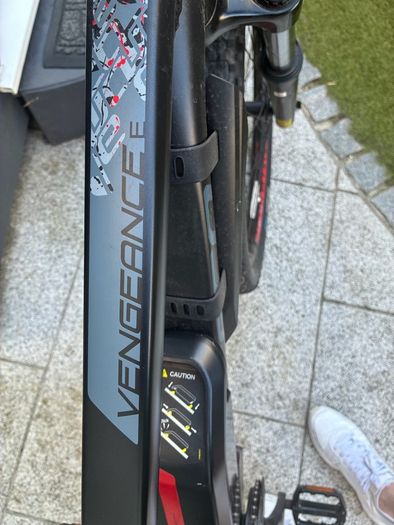 carrera vengeance e bike