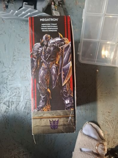 hasbro transformers megatron premier edition