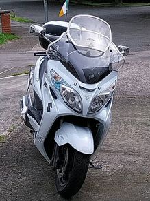 Suzuki burgman 400 2016 mint.