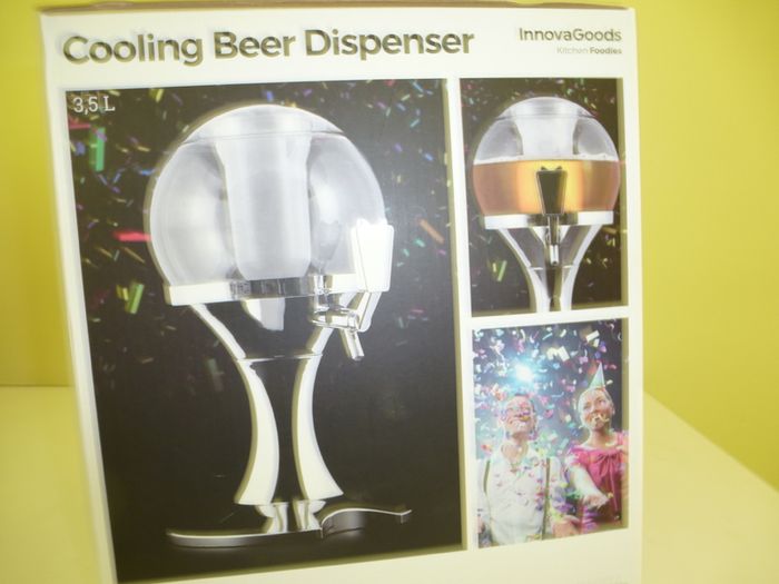 Cooling beer dispenser