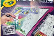 Crayola light up tracing pad