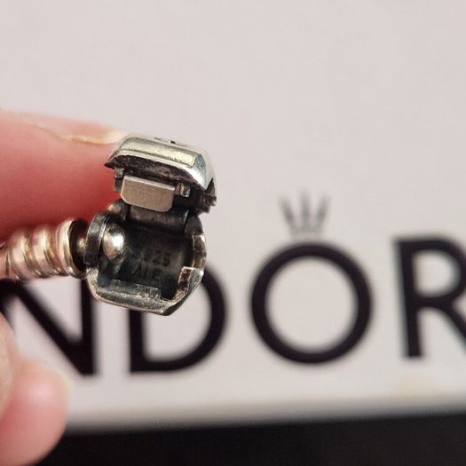 Pandora
