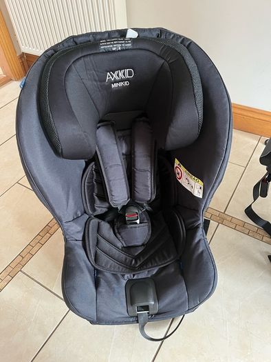 Axkid Minikid extended rear facing car seats x2