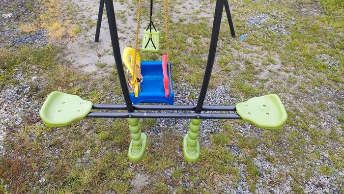 Swing set