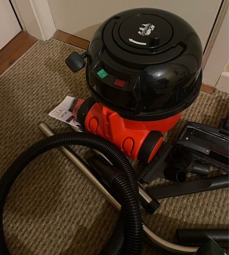 Henry Vacuum